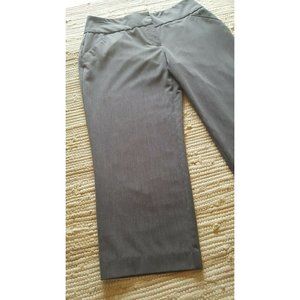 Nicole Miller New York Size 6 Gray Capri Business Casual 28x20 Pants
